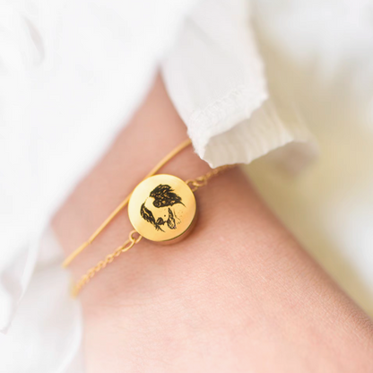 Personalized pet memorial bracelet with locket