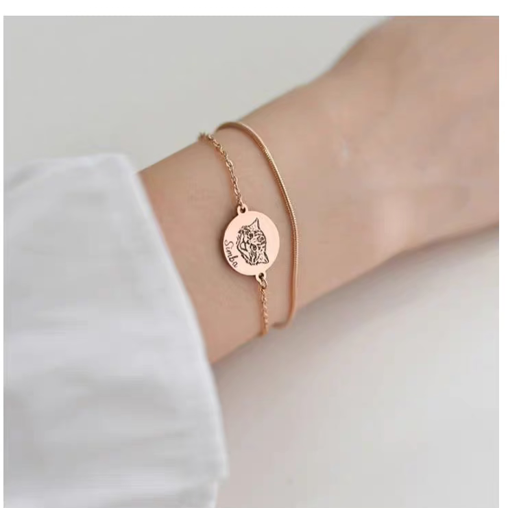 Pet memorial bracelet